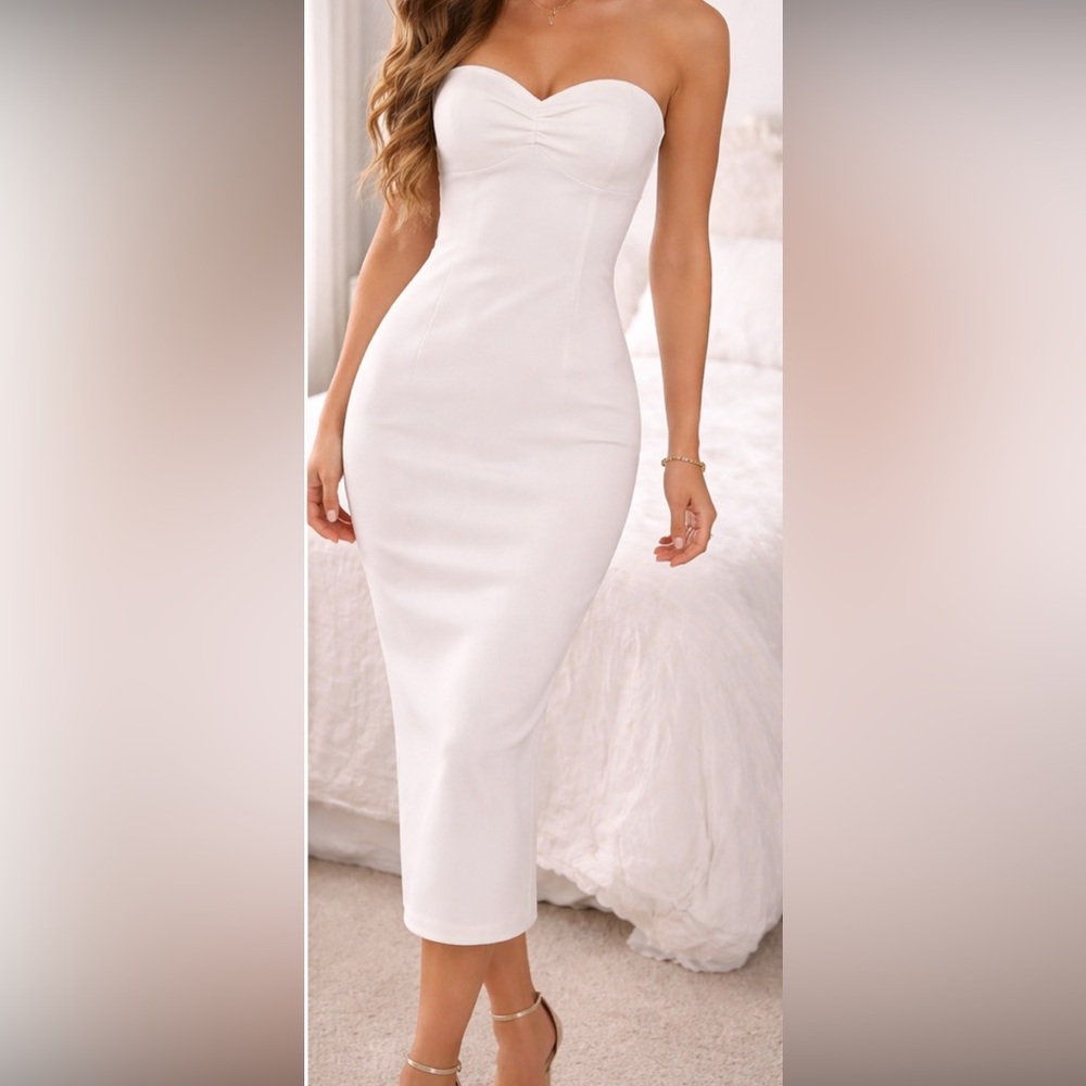 Elegant White Strapless Dress